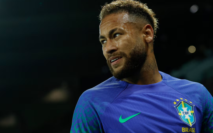 Sao nhí 13 tuổi Qaroual của Barca đi bóng như Yamal gây bão mạng - Ảnh 4.