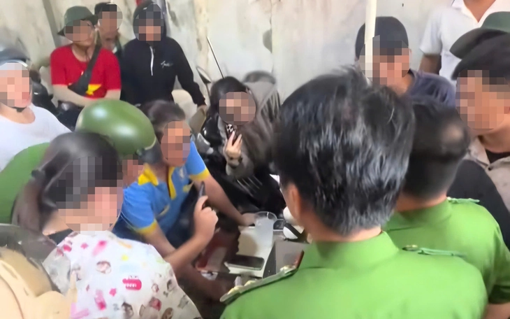 Khách gặp 'trái đắng' khi đặt phòng khách sạn ở TP.HCM: Hai khách sạn một chủ sở hữu? - Ảnh 2.