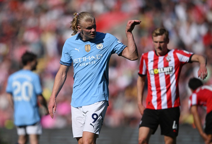 Sút 26 lần, Man City vẫn không thắng nổi đội cuối bảng - Ảnh 2.