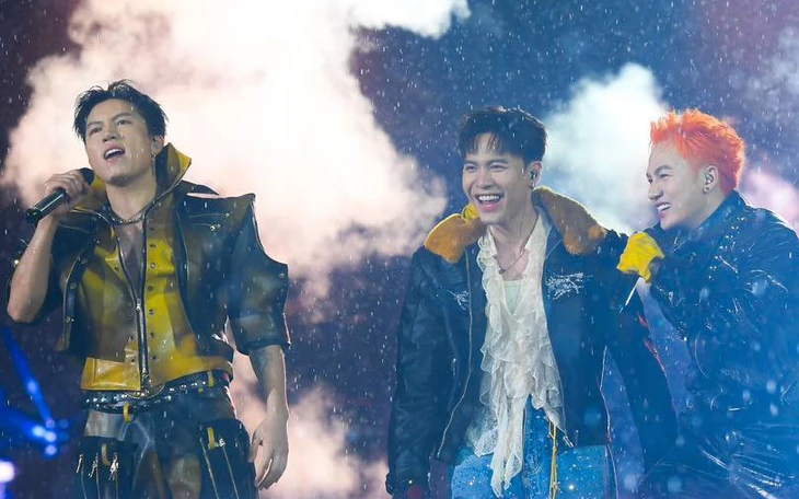 "Đu" idol và bình minh của công nghiệp biểu diễn - Ảnh 3.