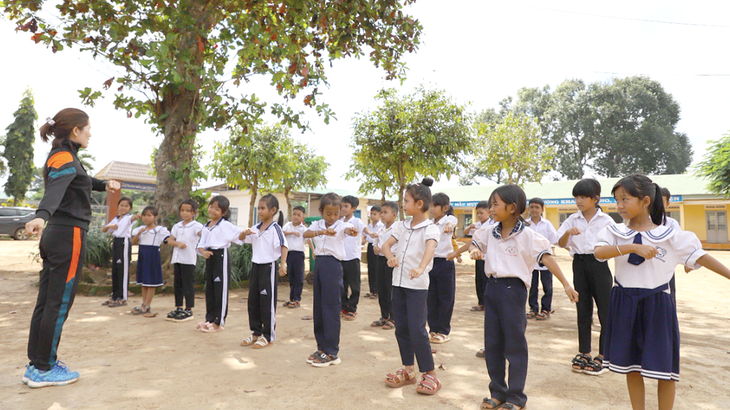 Học 2 buổi/ngày không thu phí: Cơ hội thay đổi, khắc phục bất cập - Ảnh 4.
