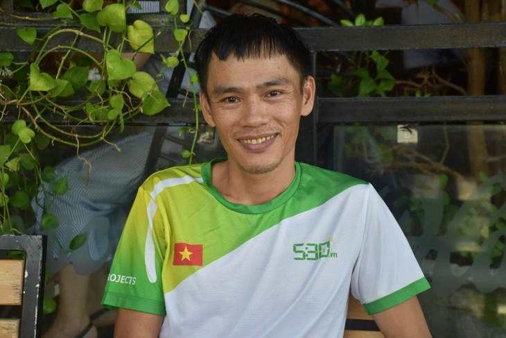Chạy bộ 200km hưởng ứng chủ trương sáp nhập Đắk Lắk và Phú Yên về chung một nhà - Ảnh 6.