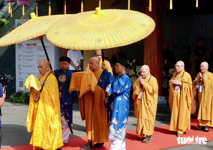 Cung thỉnh, tôn trí xá lợi trái tim Bồ tát Thích Quảng Đức tại tháp Đa Bảo - Ảnh 5. Thích Quảng Đức - Ảnh 5.