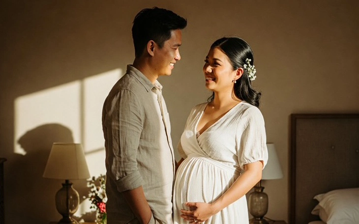 Bác sĩ khoác trên mình chiếc áo blouse trắng, sao lại tấn công bệnh nhân? - Ảnh 2.