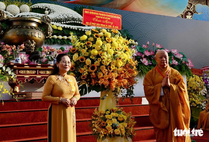 Đại lễ Phật đản Vesak: Đoàn kết, hòa ái, tích cực kiến tạo thế giới hòa bình - Ảnh 2. Đại lễ Phật đản - Ảnh 2.