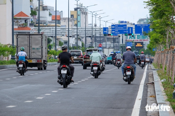 nhà ga T3 - Ảnh 1.