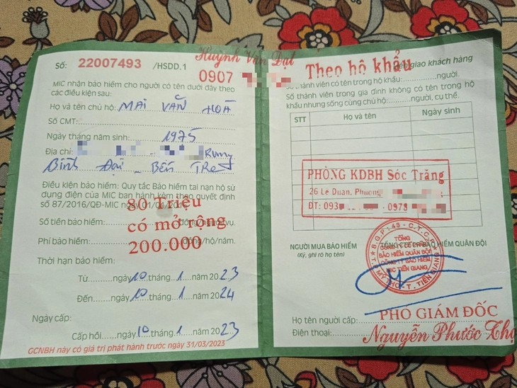 Mua bảo hiểm tai nạn điện được 2 tháng thì bị điện giật chết, 2 năm sau vẫn chưa nhận được tiền - Ảnh 2.