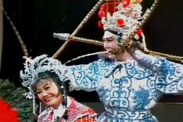 Xem lại nghệ sĩ Kim Cương duyên dáng vai Điêu Thuyền cùng nghệ sĩ Thanh Tòng và Bảo Quốc - Ảnh 6. Xem lại nghệ sĩ Kim Cương duyên dáng vai Điêu Thuyền cùng nghệ sĩ Thanh Tòng và Bảo Quốc - Ảnh 5.