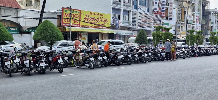 giữ xe - Ảnh 2.