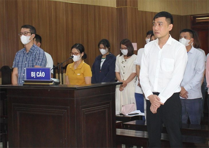 nhận hối lộ - Ảnh 1.