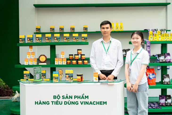 Vinachem - Ảnh 7.
