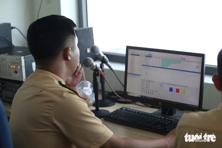 Lần đầu CSGT TP.HCM tổ chức sát hạch: Nhiều thí sinh đăng ký từ 3-6 tháng vui mừng - Ảnh 15.
