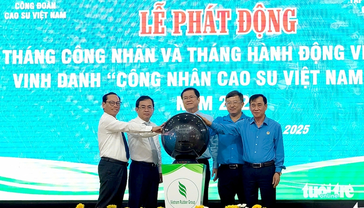 Ngành cao su triển khai chuỗi hoạt động kéo dài 3 tháng, chăm lo đời sống gần 79.000 lao động - Ảnh 1.