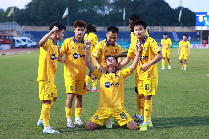 Sông Lam Nghệ An không được cấp phép đấu giải châu Á 2025 - 2026 - Ảnh 1. Sông Lam Nghệ An - Ảnh 1.