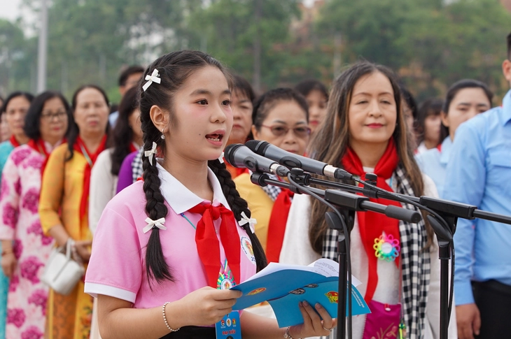 cháu ngoan Bác Hồ - Ảnh 3.