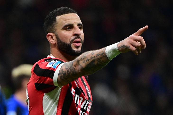 Kyle Walker ê chề khi bị AC Milan trả về Man City - Ảnh 1.
