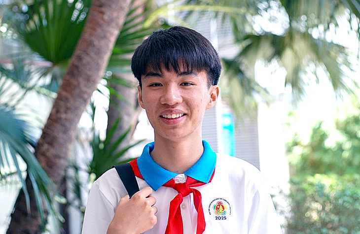 Cậu học trò vươn lên trong côi cút, thành Cháu ngoan Bác Hồ toàn quốc - Ảnh 1.