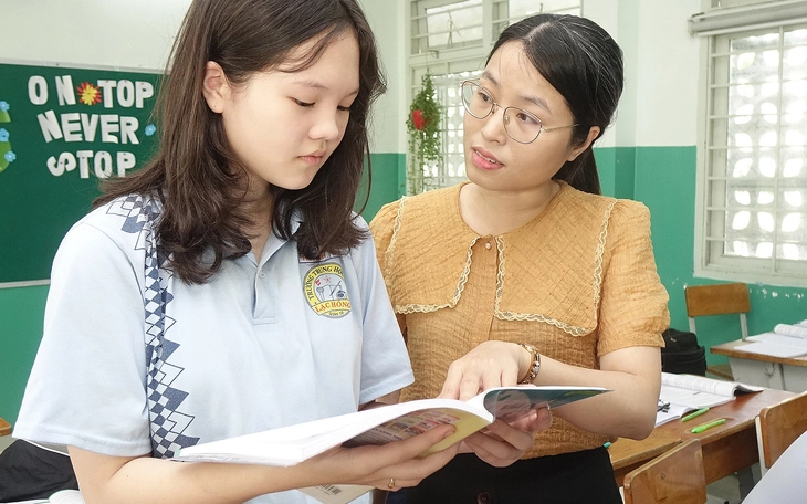 Gần 50% trường THPT tại TP.HCM có lượng nguyện vọng 1 ít hơn chỉ tiêu - Ảnh 4.