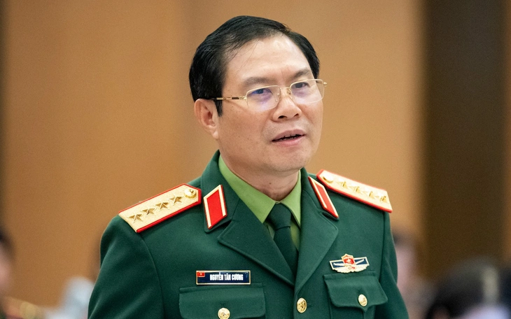 Bộ Quốc phòng trao quyết định của Chủ tịch nước cho sĩ quan làm nhiệm vụ gìn giữ hòa bình - Ảnh 4.