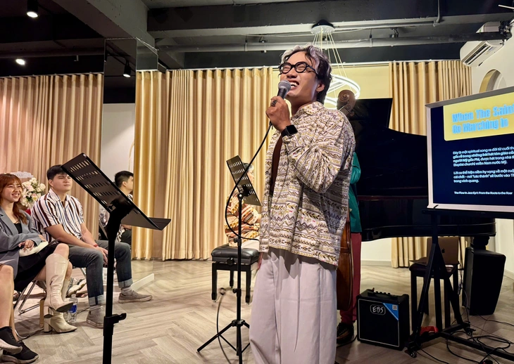 Jazz, một gã nghệ sĩ hơi bất cần nhưng luôn thành thật - Ảnh 1. Jazz - Ảnh 1.