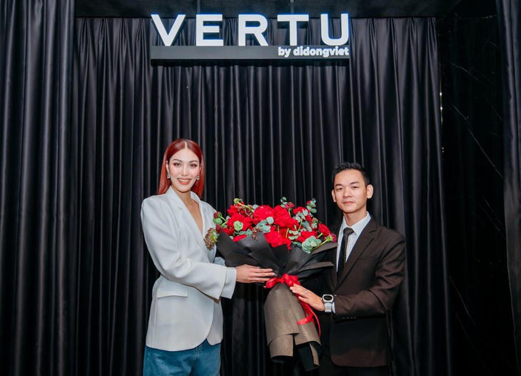 Vertu - Ảnh 1.