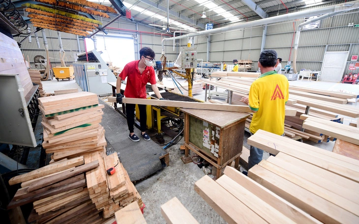 Bộ trưởng Nguyễn Văn Thắng nói lý do bỏ thuế khoán từ năm 2026 với hộ kinh doanh - Ảnh 2.