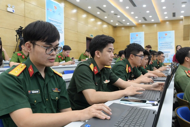 thi tiếng anh - Ảnh 3.