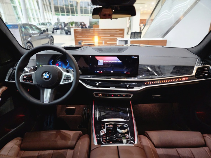 BMW X7 - Ảnh 2.