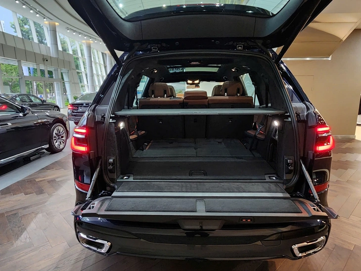 BMW X7 - Ảnh 4.