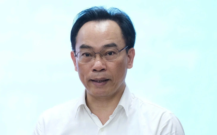 'Chúng ta vinh danh những giáo sư, nhà khoa học, chứ ai vinh danh học sinh học nghề' - Ảnh 1.