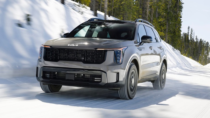 Kia Sorento đời mới sẽ ra mắt 2026: Đổi mới toàn diện nội ngoại thất, máy hybrid chủ lực - Ảnh 1.