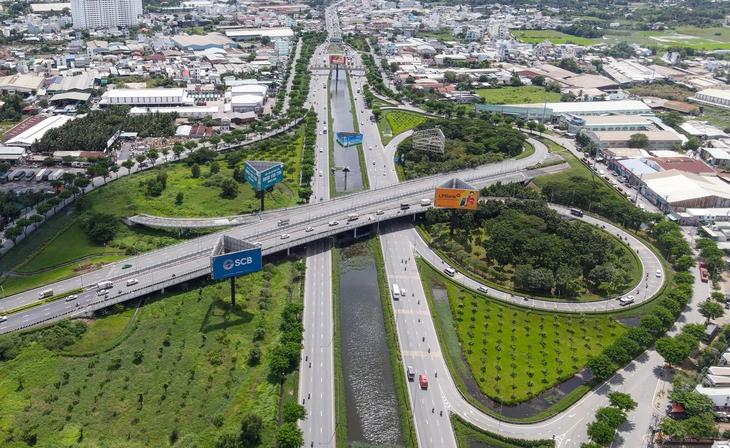 đường Võ Văn Kiệt - Ảnh 1.