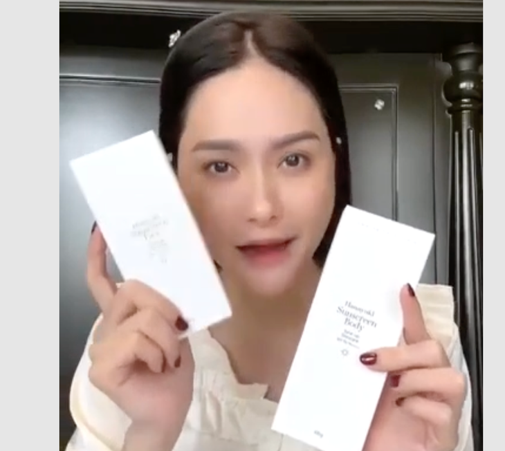 Sản phẩm công ty chồng Đoàn Di Băng: Chỉ số chống nắng bằng 4,8% so với nhãn dán, có phải hàng giả? - Ảnh 2. Sản phẩm công ty chồng Đoàn Di Băng: Chỉ số chống nắng bằng 4,8% so với nhãn dán, có phải hàng giả? - Ảnh 2.