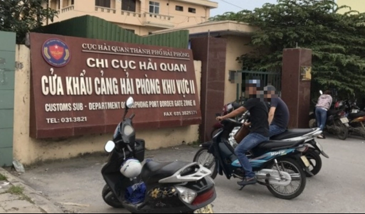 Nhóm Công ty Tài Lộc chi 8,1 tỉ hối lộ cán bộ hải quan để buôn lậu hàng hóa 1.800 tỉ Nhóm Công ty Tài Lộc chi 8,1 tỉ hối lộ cán bộ hải quan để buôn lậu hàng hóa 1.800 tỉ