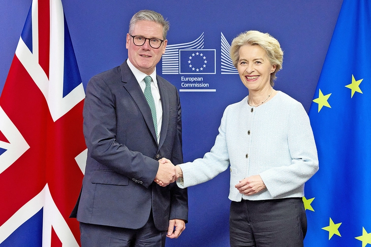 Anh và EU hàn gắn quan hệ hậu Brexit - Ảnh 1. Anh - Ảnh 1.