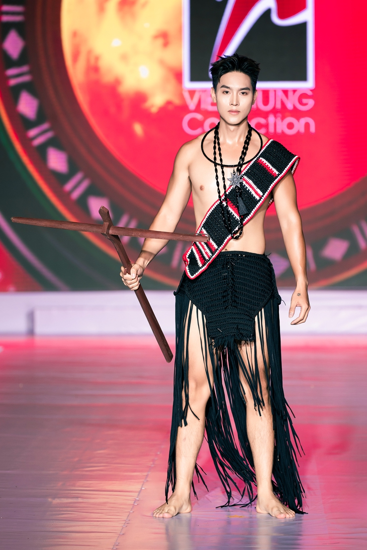 Việt Hùng - Ảnh 11.