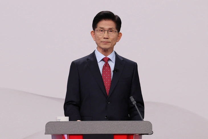 Ứng viên tổng thống Hàn Quốc: Seoul không nên 'đặt cược hết' vào Mỹ - Ảnh 3. Hàn Quốc - Ảnh 2.