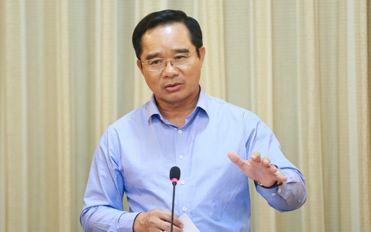 Chủ tịch TP.HCM đề xuất quản lý số, ngừng in phù hiệu, giấy phép vận tải từ 1-6: Bạn đọc rất ủng hộ! - Ảnh 2.