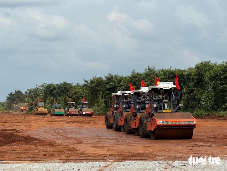 Cao tốc Khánh Hòa - Buôn Ma Thuột đội chi phí gần 19 tỉ đồng do khan hiếm đá - Ảnh 2.