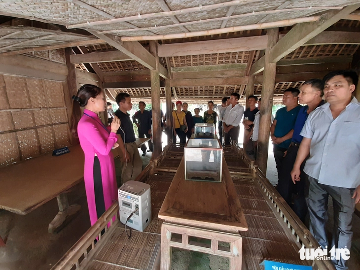 Người con muôn nẻo quê hương về Kim Liên dịp sinh nhật Bác - Ảnh 8.