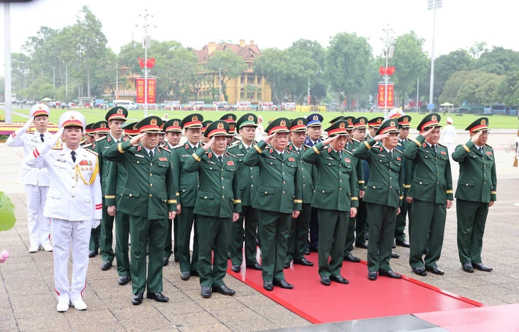 Chủ tịch Hồ Chí Minh - Ảnh 6.