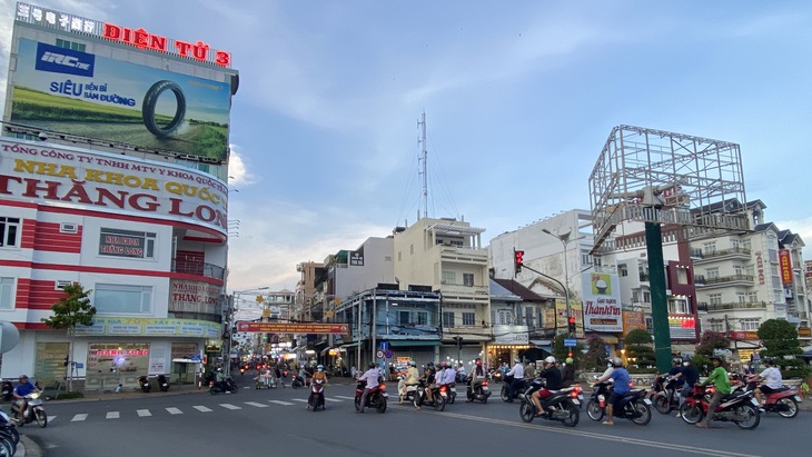 'Sổ đỏ' không ghi địa chỉ, liệu có sao không? - Ảnh 1.