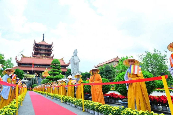 Người dân chiêm bái xá lợi Đức Phật cần lưu ý gì? - Ảnh 3. xá lợi Đức Phật - Ảnh 3.