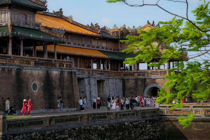 NGHỈ LỄ - Ảnh 1.