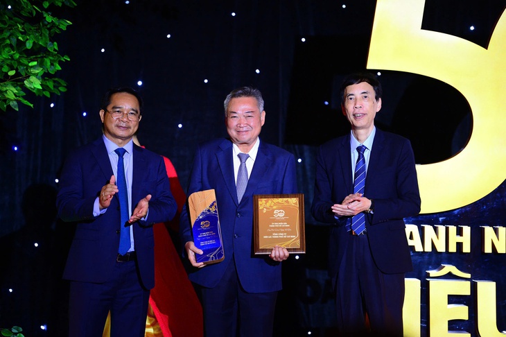 ngành điện TP.HCM - Ảnh 1.