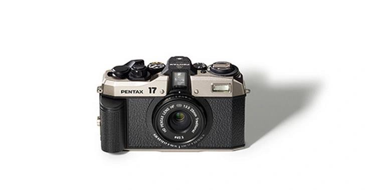 Pentax 17: Máy ảnh phim chia đôi khung hình của Ricoh - Ảnh 1.