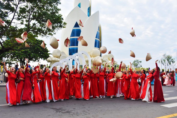 Festival biển - Ảnh 1.