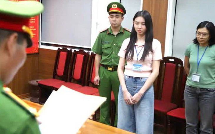 Vì sao hoa hậu Thùy Tiên không xuất hiện danh sách cổ đông sáng lập Chị Em Rọt? - Ảnh 3.