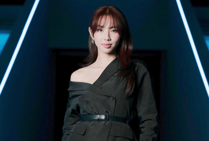 Hoa hậu Thùy Tiên bị Dior lại xóa ảnh lần 2; - Ảnh 1. Thùy Tiên - Ảnh 1.