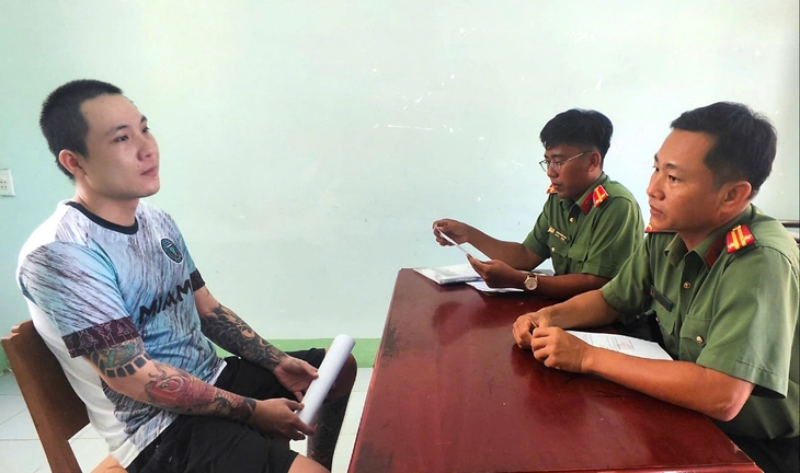 vũ khí quân dụng - Ảnh 1.